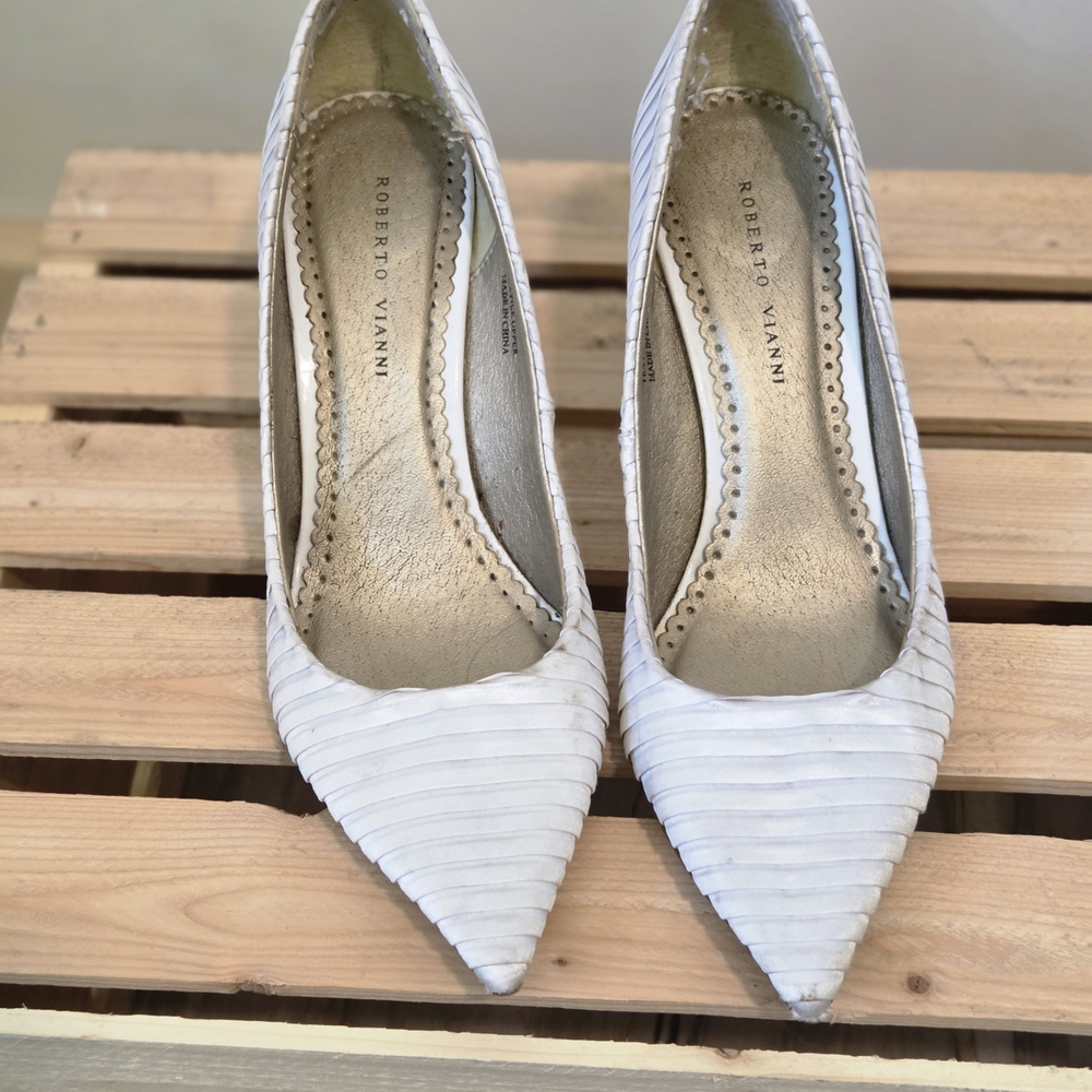Womens White Ribboned Shoes